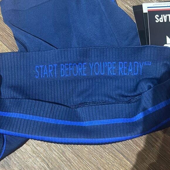 NWT FourLaps Womens Midnight Blue Aero Seamless Athletic Shorts Size XS-Small - Picture 7 of 8